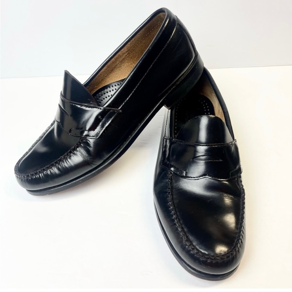 Black G.H. Bass Weejun loafers